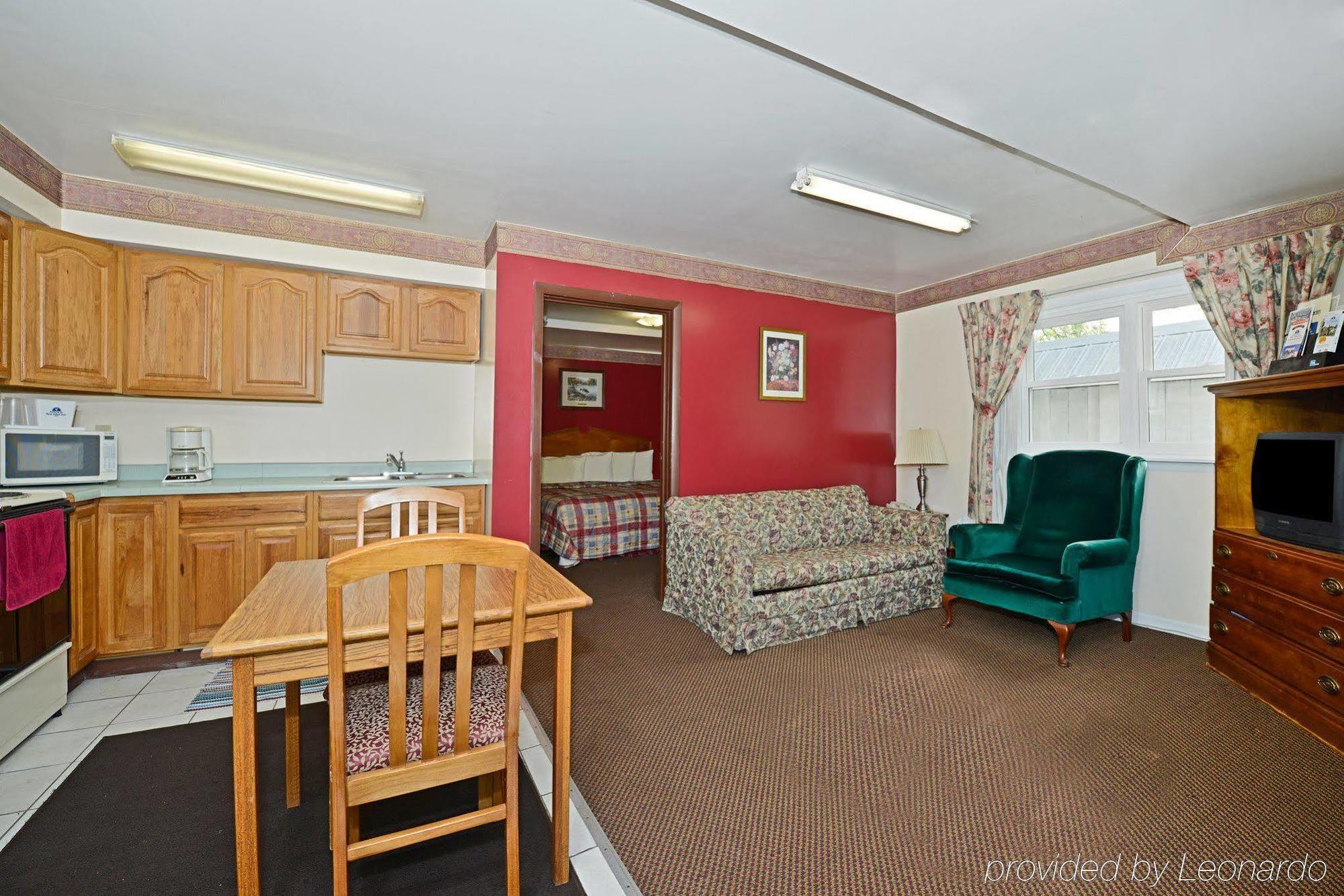 Americas Best Value Inn Jonesville/Hillsdale Rom bilde